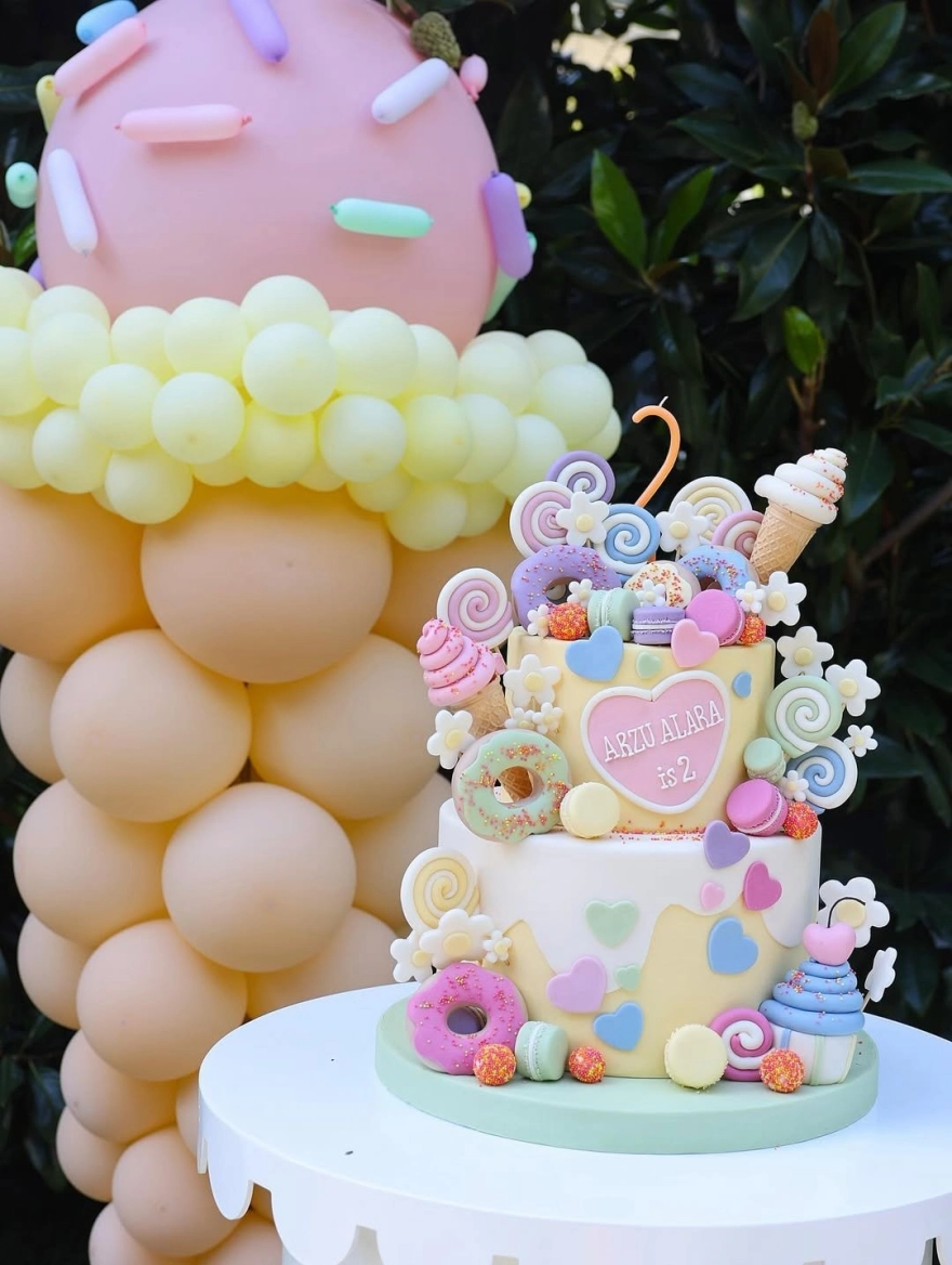 Arzu Alara Sabancı'nın 2. yaş günü kutlandı