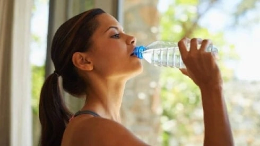 İçme Suyundaki Mikroplastiklerden Kurtulmanın Yolu Açıklandı