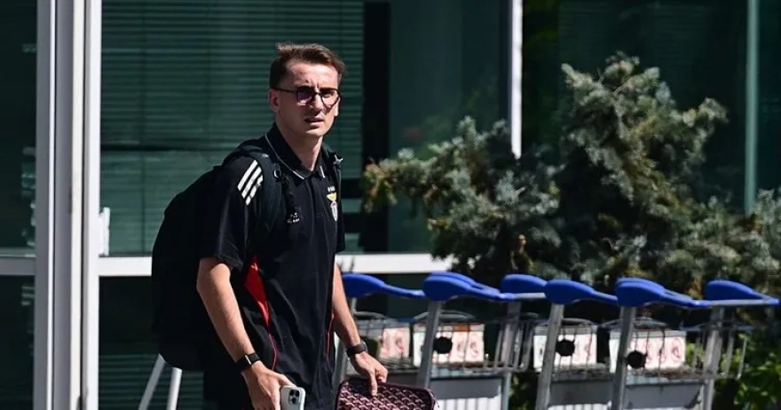 Benfica'nın Fenerbahçe maçı için İstanbul'a geldiği bildirildi.