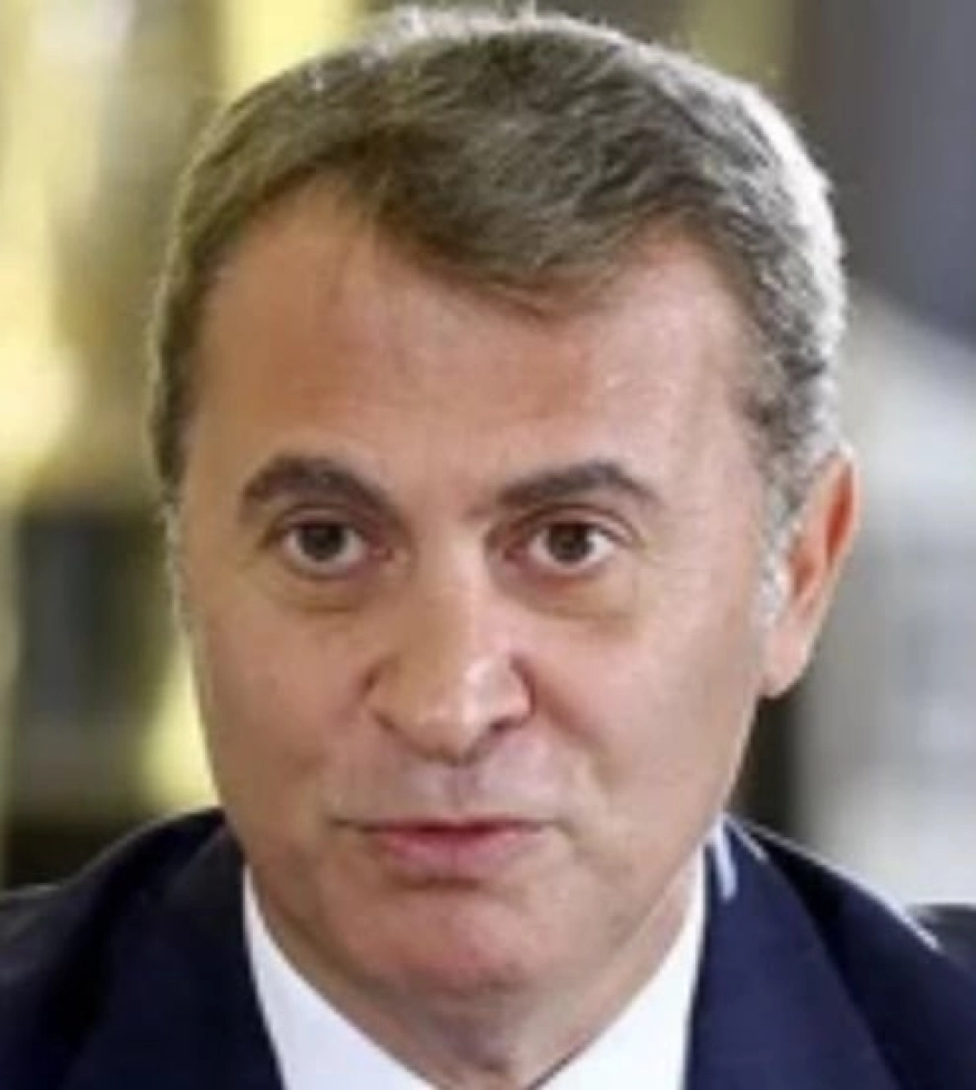 Genç Aşkın Etkisiyle Fikret Orman'ın Yeni İmajı Gündem Oldu