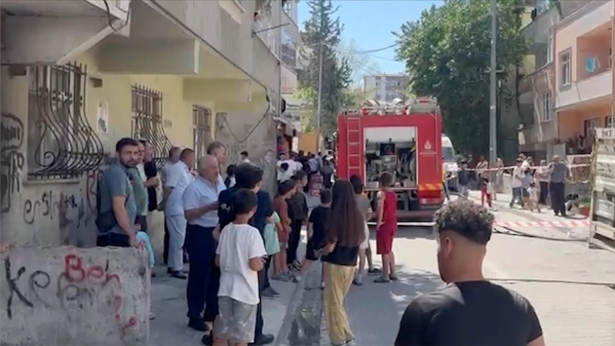 Kağıt Atıkların Toplandığı Depoda Yangın Çıktı