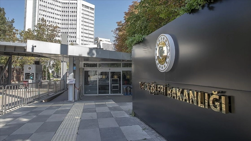 Türkiye'den İsrail'in Suriye'deki Askeri Operasyonlarına 'Şiddetli' Kınama