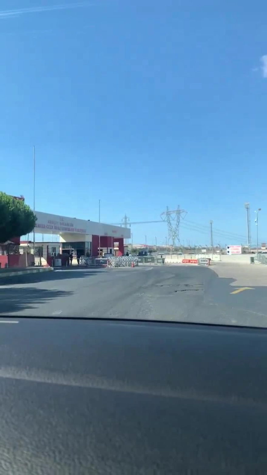 CHP'li Konuralp, Silivri Cezaevi'ndeki Tutukluları Ziyaret Etti: Komisyon Çalışmalarını Anlattı