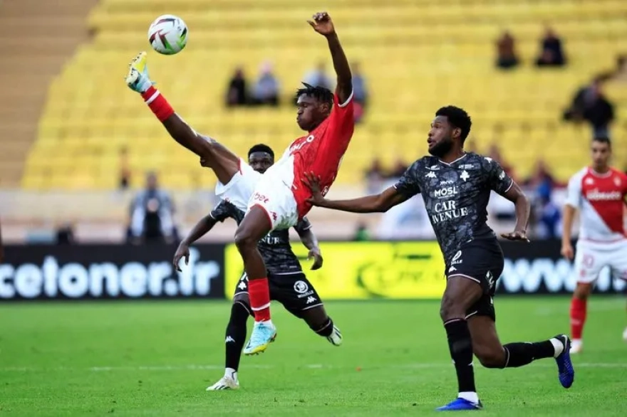 Galatasaray'ın Wilfried Singo Transferi Resmen Açıklandı