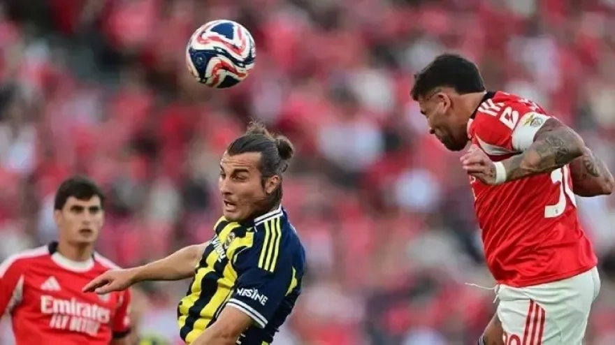 TRT 1'de UEFA Şampiyonlar Ligi Benfica-Fenerbahçe maçını canlı ve şifresiz izle