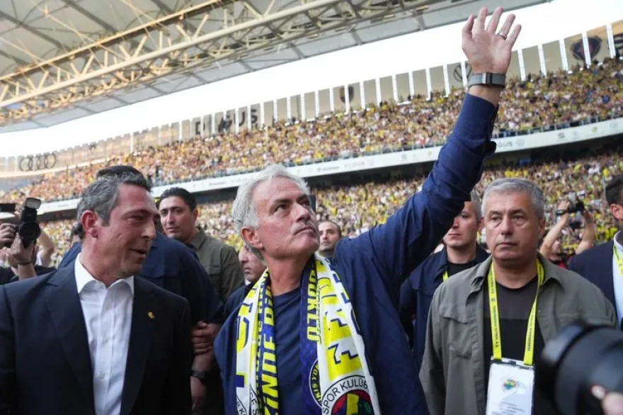 Fenerbahçe'de mecburi birliktelik! Sarı-lacivertli yönetimin hareket alanı kısıtlandı