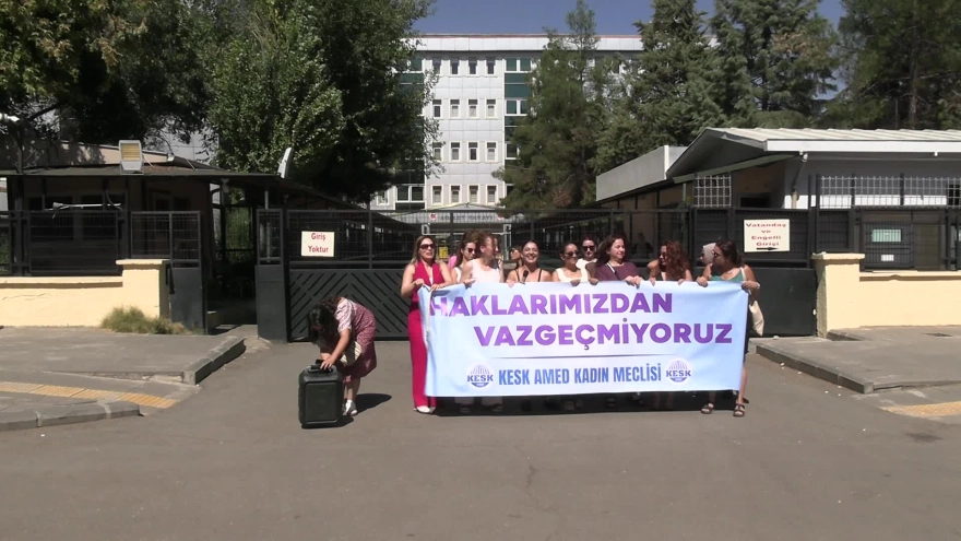 Diyarbakır'da Kadınlar, 'Miras' Hutbesi Nedeniyle Diyanet Hakkında Suç Duyurusunda Bulundu