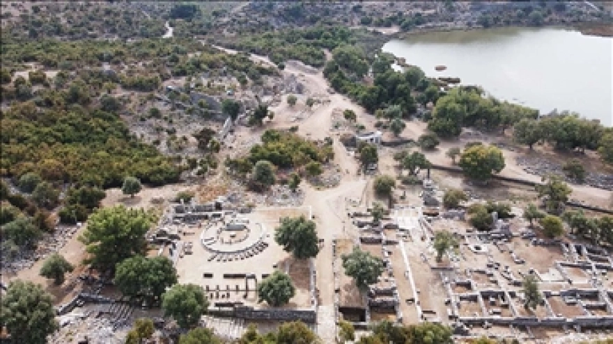 Kaunos Antik Kenti'ndeki Kazılarda Bir Kilise Keşfedildi