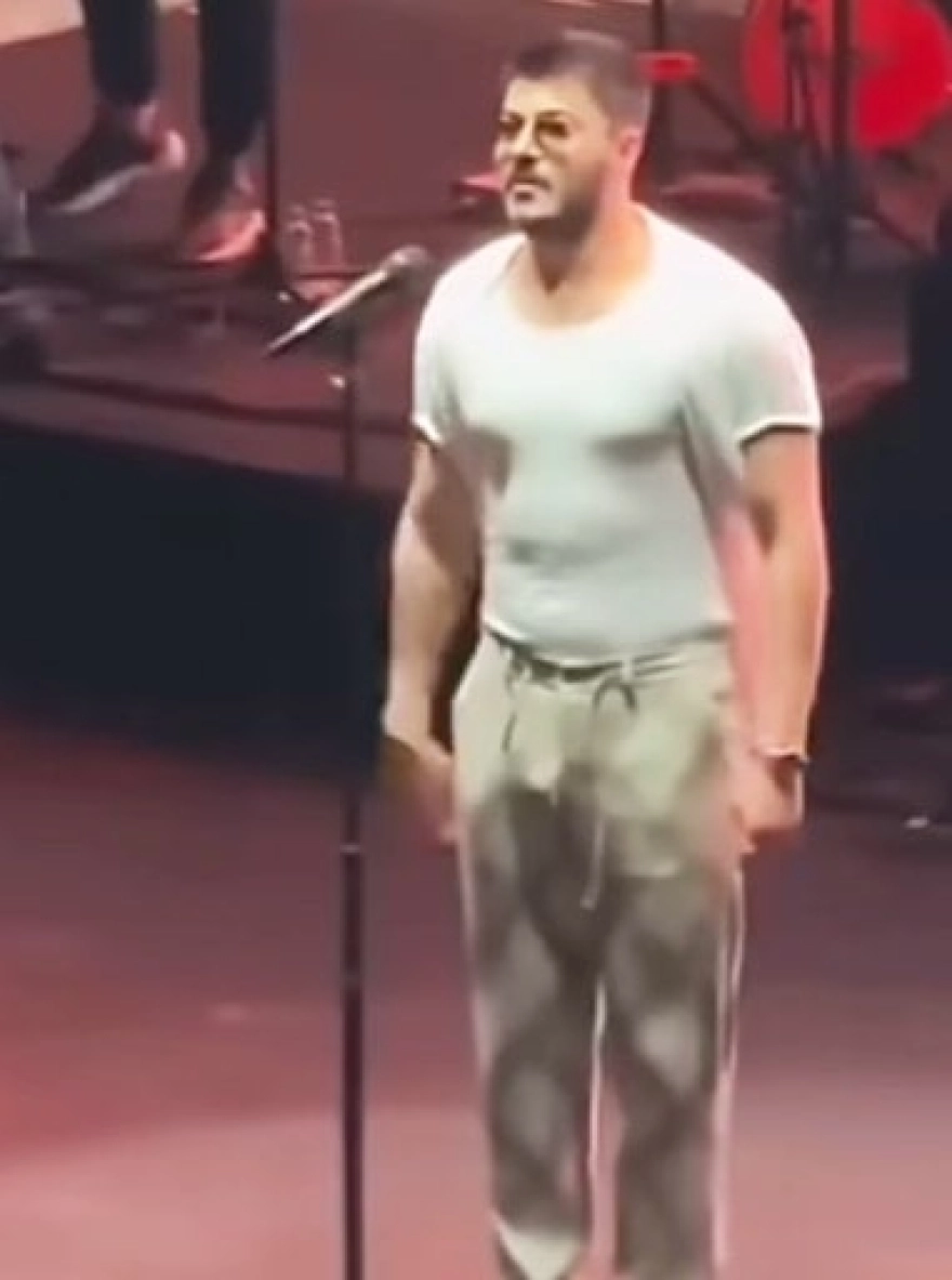 Berfu Yenenler'in Semicenk'e Sorduğu Soruya Sosyal Medyada Tepki Yağdı