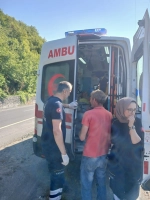 Kadın Yürüyüş Sırasında Uçurumdan Düştü ve Yaralandı