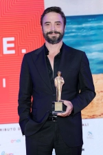 Ahmet Kural, İtalya'da 'En İyi Erkek Oyuncu' ödülüne layık görüldü