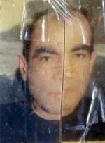 Ula'da akülü sandalyeyle iskeleden denize atladı