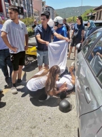 Menteşe'de otomobil motosiklete çarptı: Bir kişi yaralandı