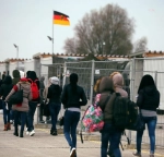 Almanya'ya yapılan sığınma başvurularında önemli düşüş kaydedildi