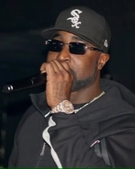 Tanınmış rapçi, eski grup arkadaşından 250 bin dolarlık borcu tahsil ediyor