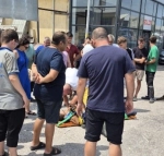 Bandırma'da otomobil ve motorlu bisiklet çarpışması sonucu iki kişi yaralandı.