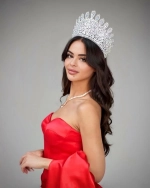 Ayşe Sena Şeref, Miss International'da Türkiye'yi temsil etmek üzere Tokyo'ya gidiyor.