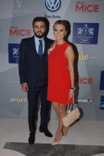 Eski eşiyle nafaka sorunu yaşayan Ece Erken’den şaşırtan hamle: Yine bir şans verdim