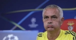 Fenerbahçe'de Jose Mourinho'dan yönetime transferle ilgili büyük tepki: ''Ekstra bir çaba gösterilmedi''