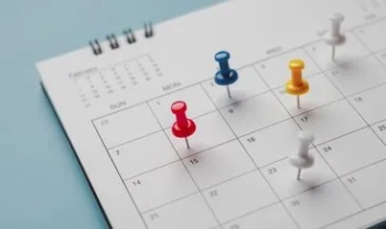 240 Ayın Yıl ve Hafta Karşılığı Nedir?